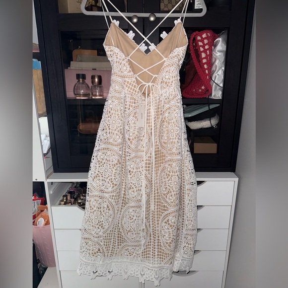 AEOM Open Crochet Backless Midi Dress - Picture 5 of 9